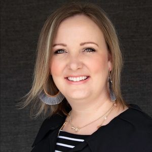 Meet your Posher, Kari